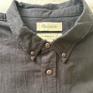 Madewell Men’s cotton long sleeve casual button down
